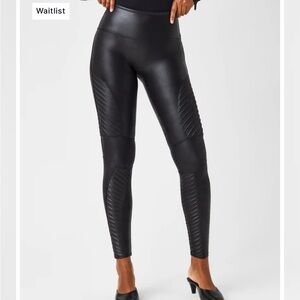 SPANX Faux Leather Moto Leggings Black Size M